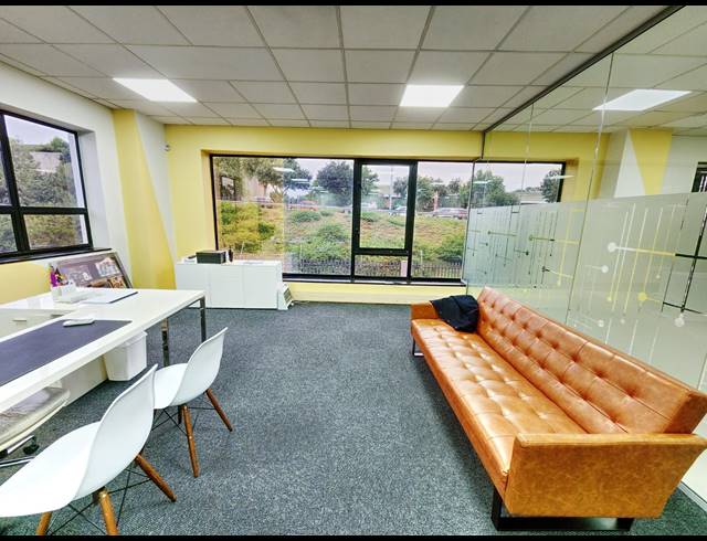 750M² OFFICE TO LET IN MIDRIDGE PARK